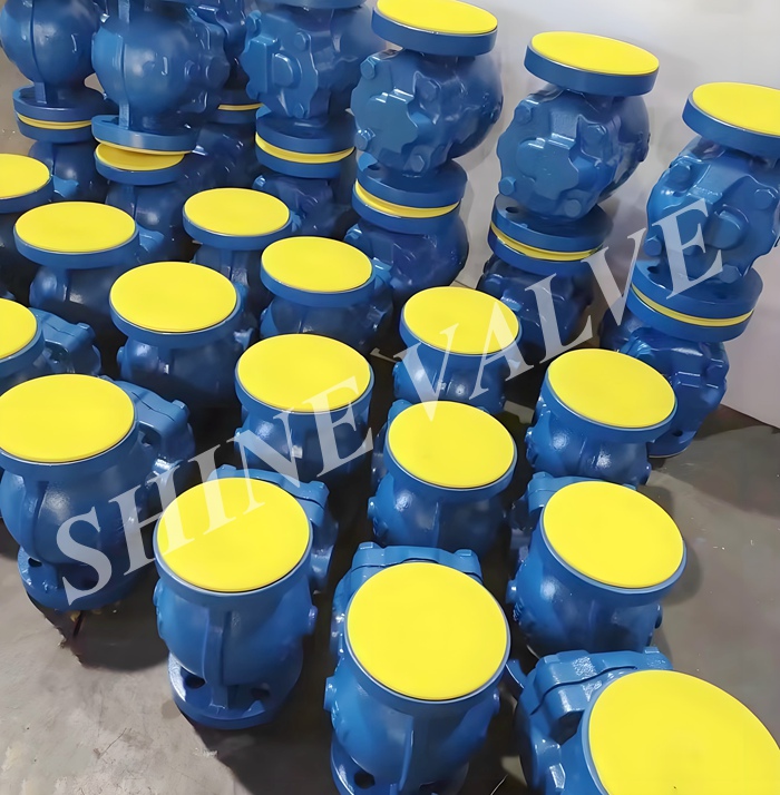 flanged steam traps