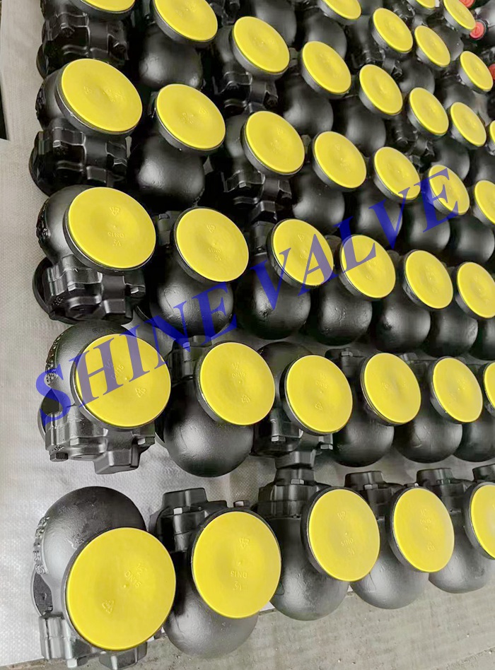 flanged steam traps